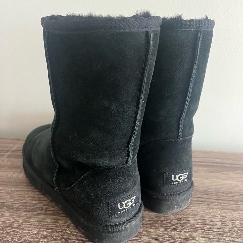 UGG Black Short Suede Classic Boots
